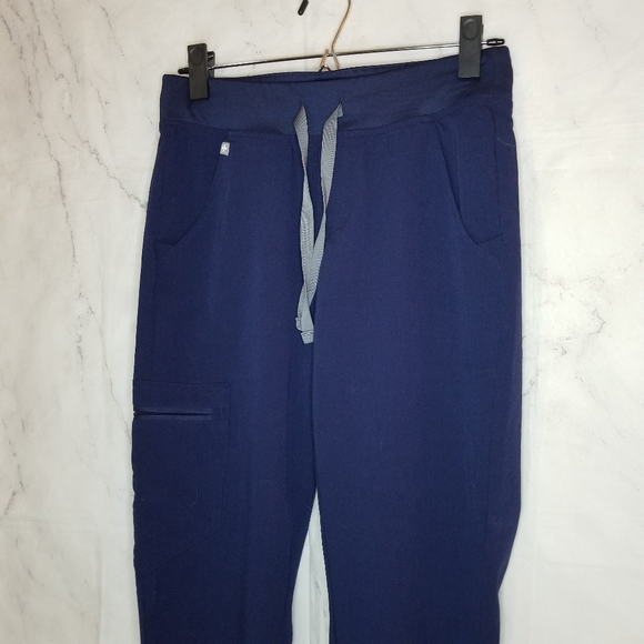 Figs Zamora jogger scrubs pant navy blue XS petite - Picture 3 of 10